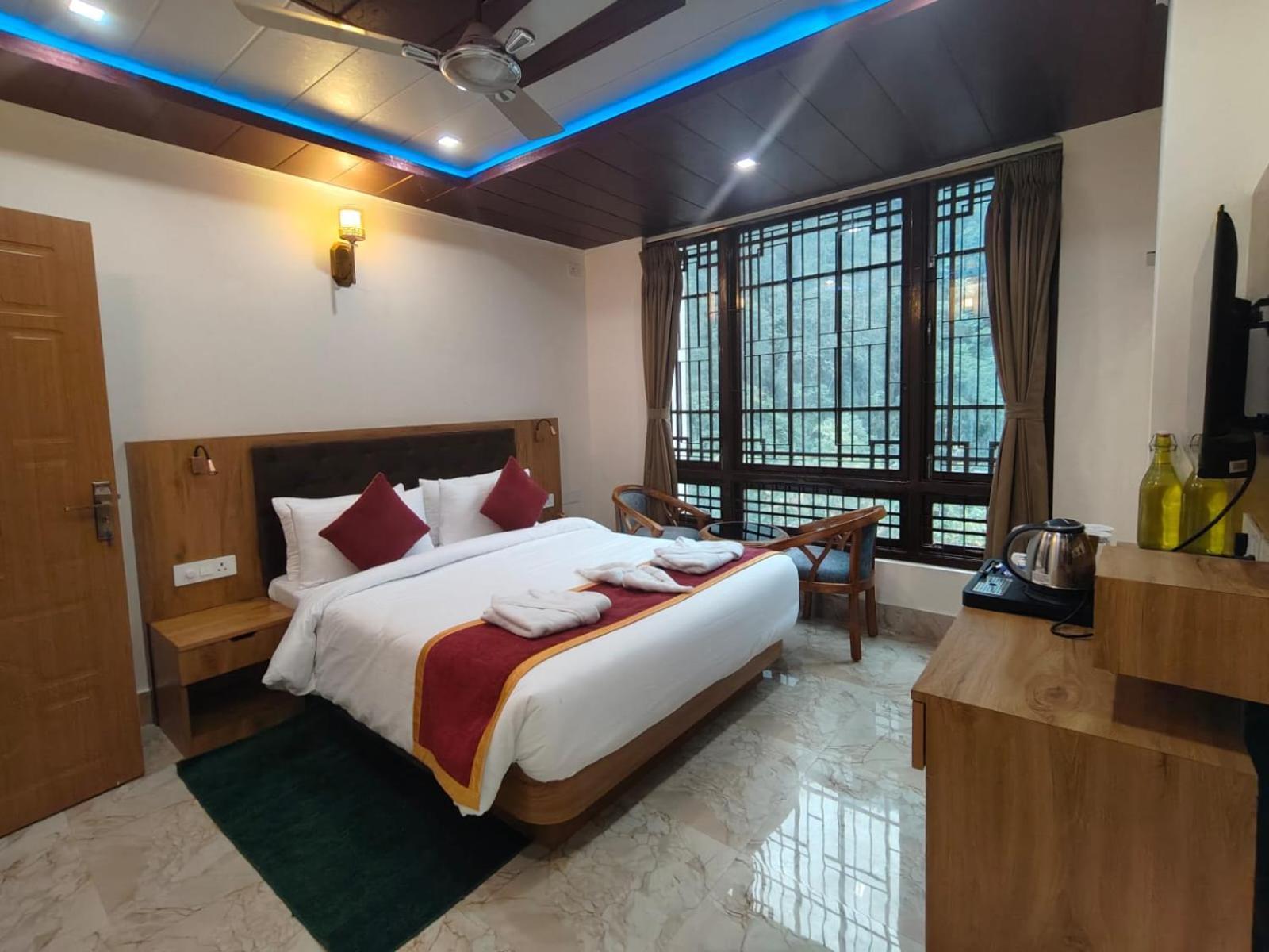 Nature'S Nest Resort Rongli Exterior photo